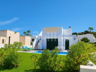 Xalet a Son Bou-Sant Jaume. Chalet a estrenar con piscina en son bou