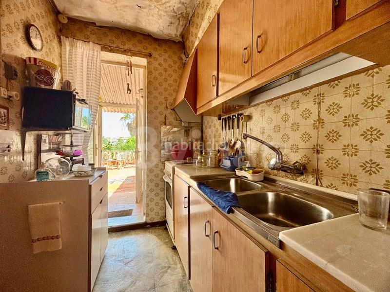 Foto 5f24692c-0577-4588-9a9f-cbf63c456126. Casa en exclusiva casa con patio en el centro de mahón en Maó