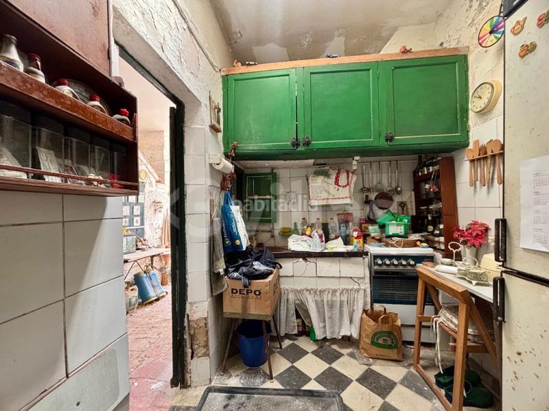Foto f7831978-e5a8-41a7-825a-a079fe5622b0. Casa en exclusiva casa con patio en el centro de mahón en Maó