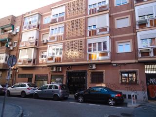 Lloguer Pis  Calle de antonia lancha 35. Zona opañel-plaza elíptica