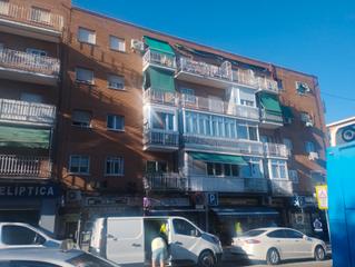 Lloguer Pis  Avenida de oporto 22. Zona opañel-plaza elíptica
