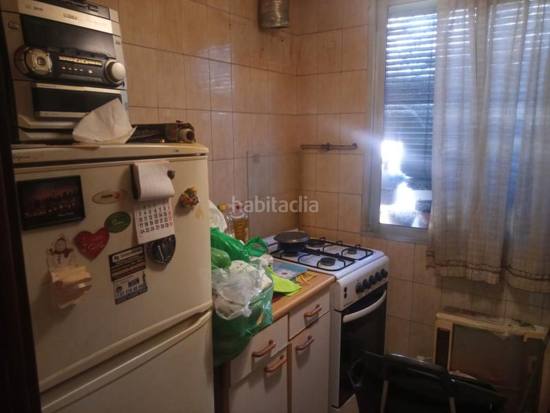 Foto 236ee22e-8d1a-4f7b-a921-bb85f2eedcaa. Pis a calle de leiria 8 a Abrantes Madrid