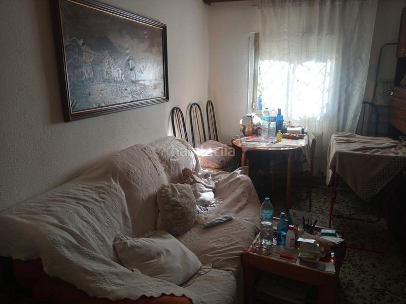 Foto 25e272b4-21cf-4730-b838-f9a6adef4311. Pis a calle de leiria 8 a Abrantes Madrid