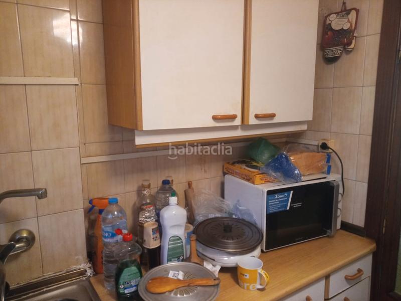 Foto 39b91f2f-8b9c-46f3-8859-7217c6348f35. Pis a calle de leiria 8 a Abrantes Madrid