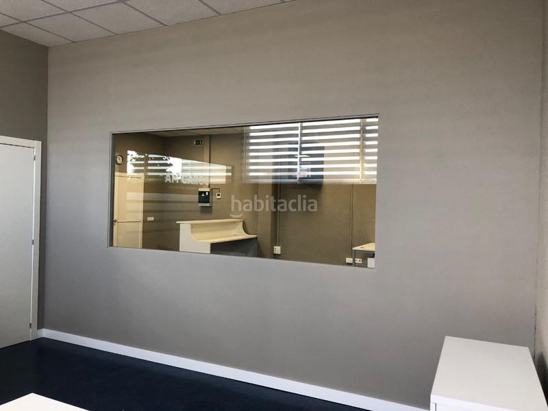 Foto e2150523-a270-40a1-a8ea-ad821eb3345c. Alquiler oficina en calle de la mancha 1 oficina 80 m2 centro de negocios en Coslada