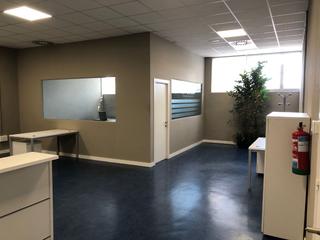 Miete Büro in Calle de la mancha 1. Oficina 80 m2 centro de negocios coslada