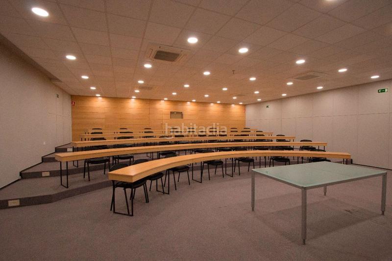 Foto c839f37b-a093-4f16-a991-ff66631a73dd. Miete büro in calle de la mancha 1 in El Barral Ferial Coslada