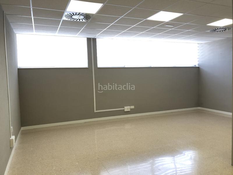 Foto 9e6de2fa-36ec-4dc2-b174-585faddb2787. Miete büro in calle de la mancha 1 in El Barral Ferial Coslada