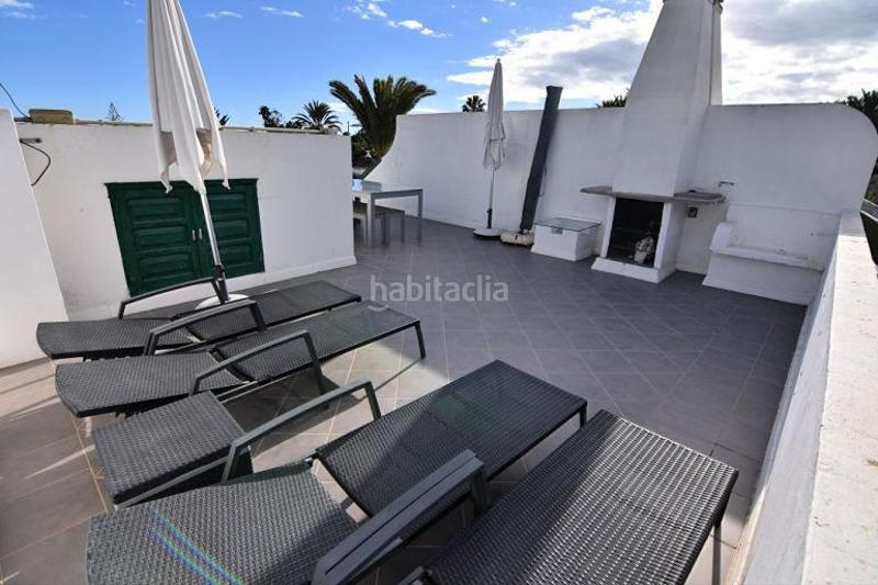 Foto a2e58652-4e0b-4daa-ae21-5c7ee267901e. Casa amb piscina a Playa del Inglés San Bartolomé de Tirajana
