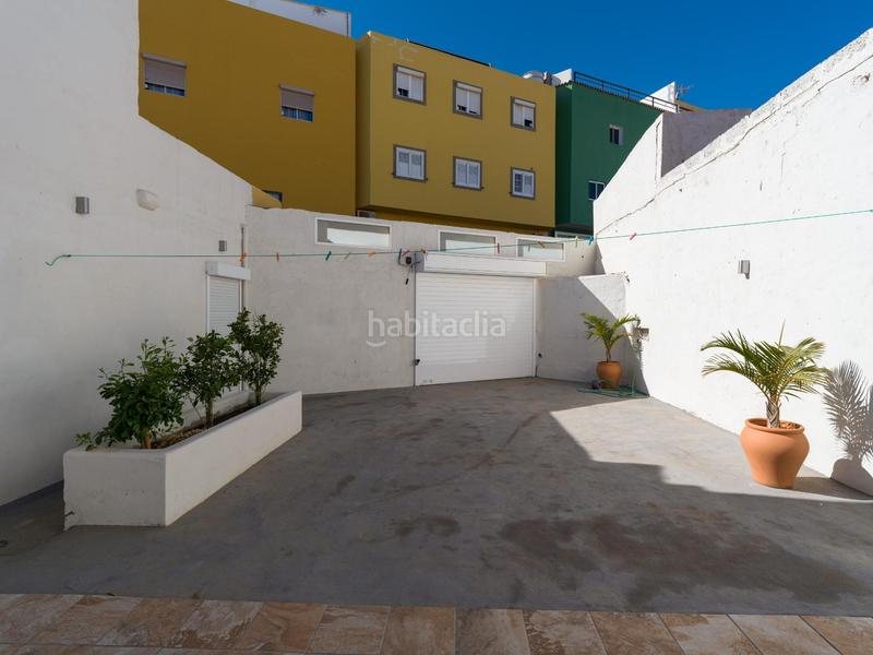 Foto 1d3f26d3-ee54-4515-9af9-e09480f8229d. Semi detached house with parking in Vecindario - El Doctoral - Cruce de Sardina Santa Lucía de Tirajana