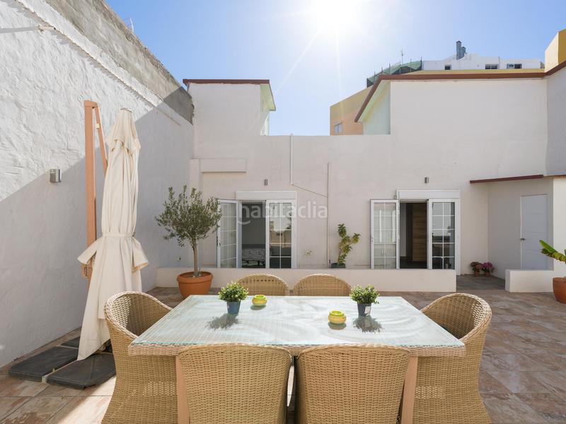 Foto d38a3cfa-a820-432f-b821-ddcb24842dc6. Semi detached house with parking in Vecindario - El Doctoral - Cruce de Sardina Santa Lucía de Tirajana