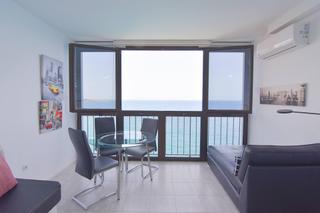 Estudi a San Agustín - Bahía Feliz. Encantador estudio con vistas al mar y acceso a la playa en san