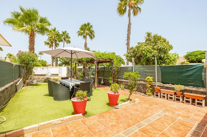 Foto 1c54abc4-e6bc-4300-aa3c-a334aa1c484a. Casa adosada bungalow de 2 habitaciones con amplia terraza en campo de golf en San Bartolomé de Tirajana