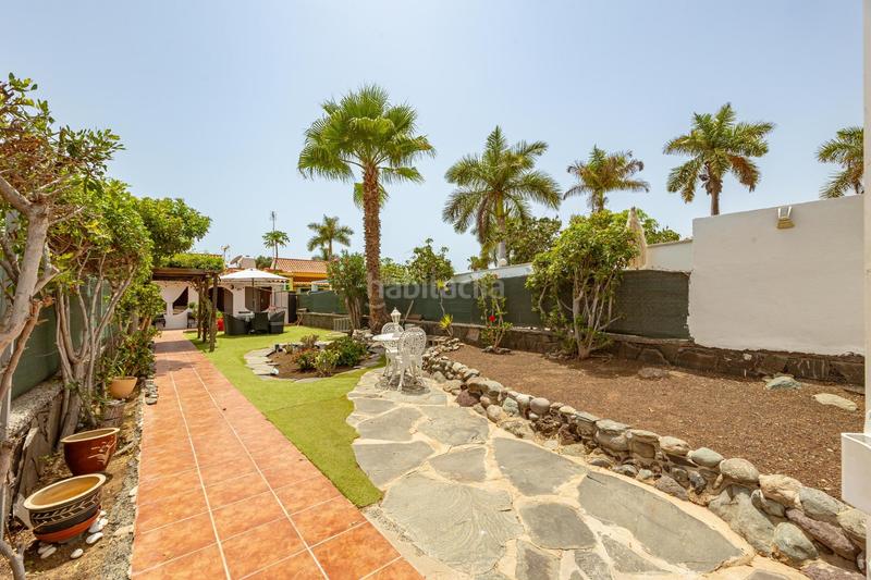 Foto b10bbf0b-968c-408d-aee7-a94ed5510f3c. Casa adosada bungalow de 2 habitaciones con amplia terraza en campo de golf en San Bartolomé de Tirajana