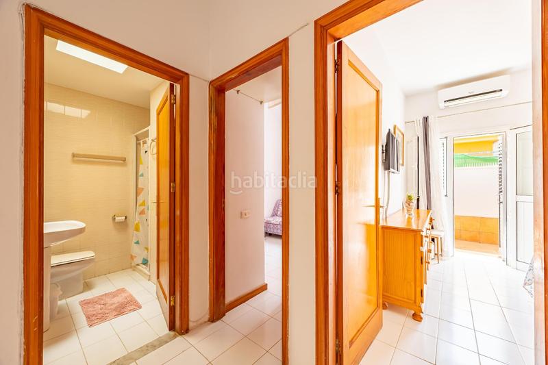 Foto b725af82-0f3f-4ec0-8ead-6dca2f72a60c. Casa adosada bungalow de 2 habitaciones con amplia terraza en campo de golf en San Bartolomé de Tirajana