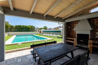 Chalet in S´Arenal. Villa con licencia vacacional en la zona del arenal, palma