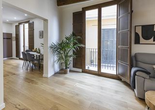D�plex  De cort. Exclusivo d�plex de lujo en plaza cort