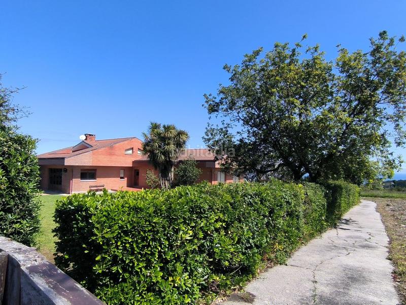 Foto 076d9f13-e475-4c48-a291-6fd256abe361. Chalet dans diliz 31 dans santa maría de Getxo Getxo