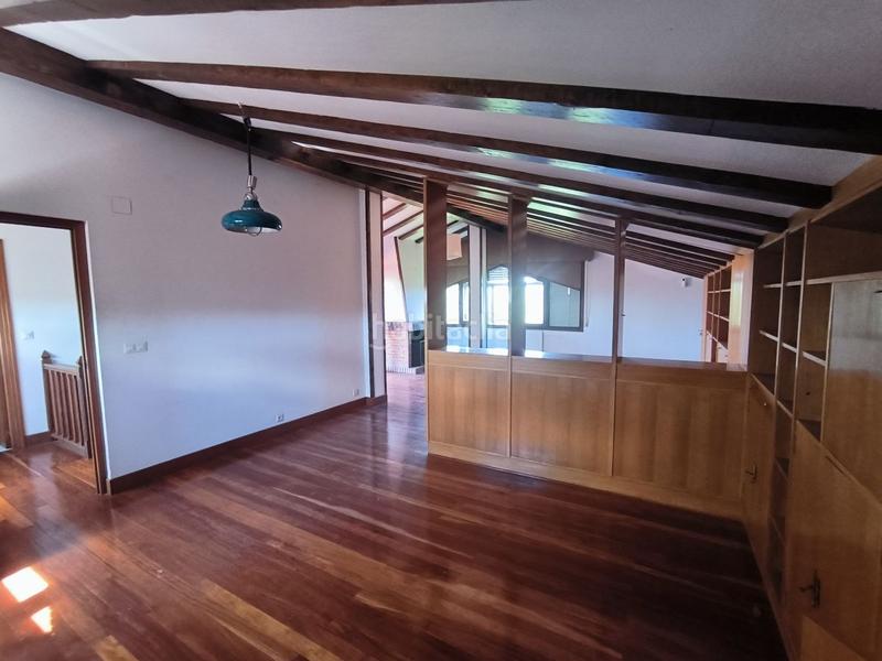 Foto 89abdd4e-b28e-4acb-ac08-988879eed1cc. Chalet dans diliz 31 dans santa maría de Getxo Getxo