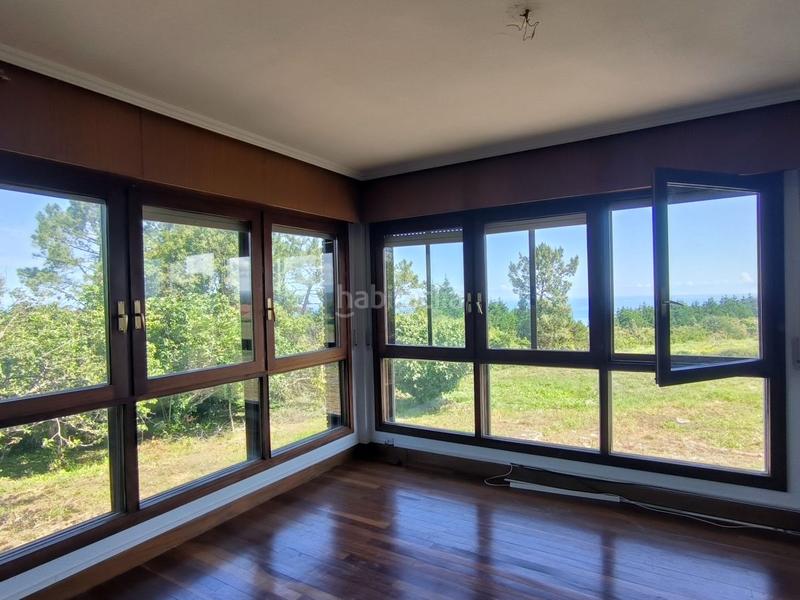 Foto c335650f-6cf4-46a8-9de5-e6d1f3cc1521. Chalet dans diliz 31 dans santa maría de Getxo Getxo