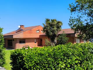 Xalet a Diliz 31. Chalet en venta en sta. maría de getxo, 4 dormitorios.
