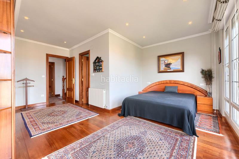 Foto 000b0166-29ff-48ec-bc6e-776005411a92. Reihenhaus in belatza 51 in santa maría de Getxo Getxo