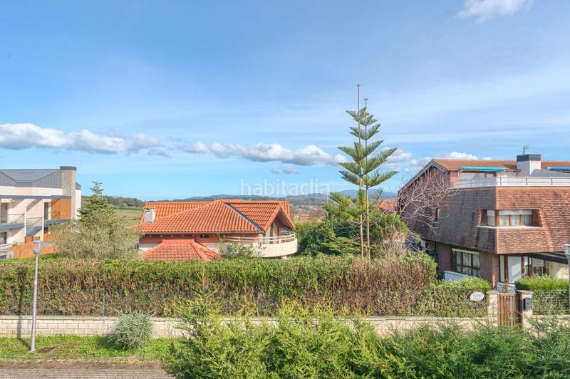 Foto 2159fb26-f29a-444d-b730-5a966e690b1f. Reihenhaus in belatza 51 in santa maría de Getxo Getxo