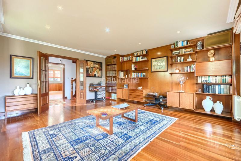 Foto 78463961-ecc3-4bb2-b561-813614706bb8. Reihenhaus in belatza 51 in santa maría de Getxo Getxo