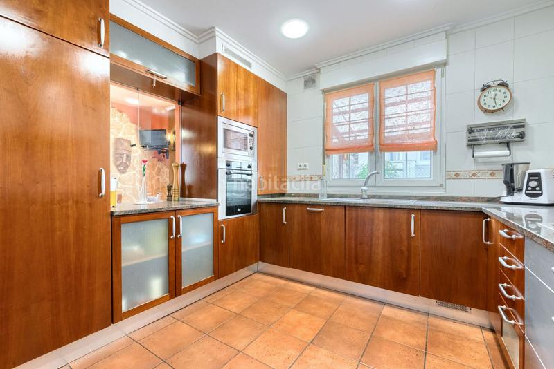 Foto 8a466c77-5072-4147-ae82-5ea2456c66b5. Reihenhaus in belatza 51 in santa maría de Getxo Getxo