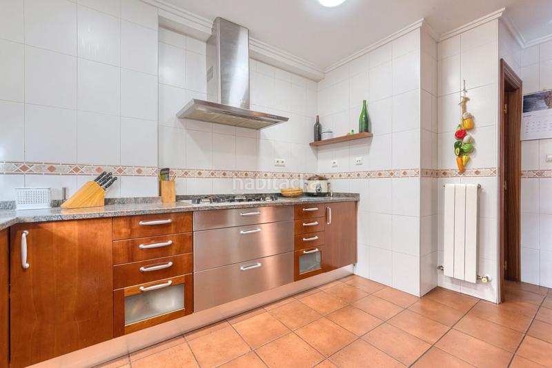 Foto 9f1e3210-ad9e-4730-b1cb-333a6a501d04. Reihenhaus in belatza 51 in santa maría de Getxo Getxo