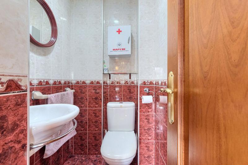 Foto a1cfa4d9-adcf-45c5-90c7-263ed63ab0e0. Reihenhaus in belatza 51 in santa maría de Getxo Getxo