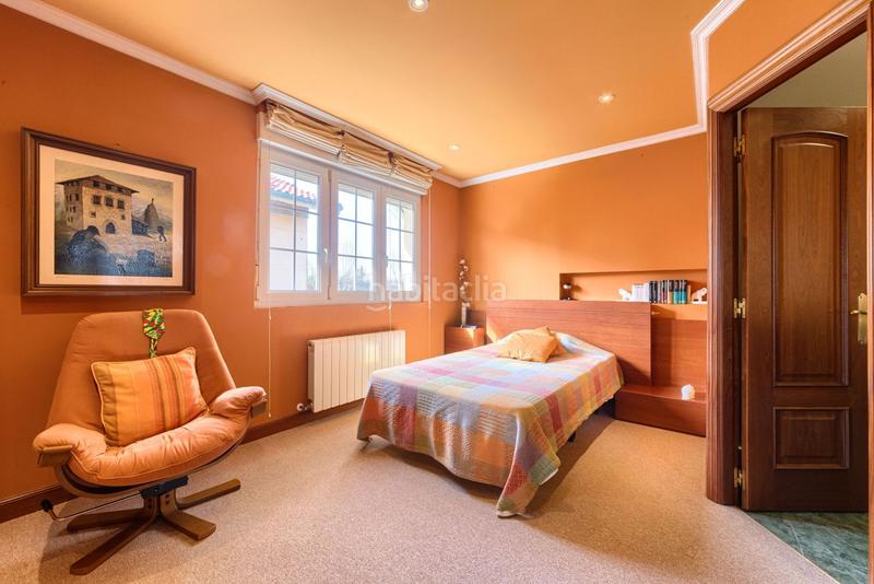 Foto a7ce3063-3daf-4561-bfd4-0f454d9d1891. Reihenhaus in belatza 51 in santa maría de Getxo Getxo