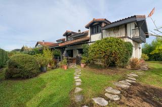 Xalet en Landeta 50. Chalet en venta en lemoiz, 3 dormitorios. Xalet en Landeta 50. Chalet en venta en lemoiz, 3 dormitorios.