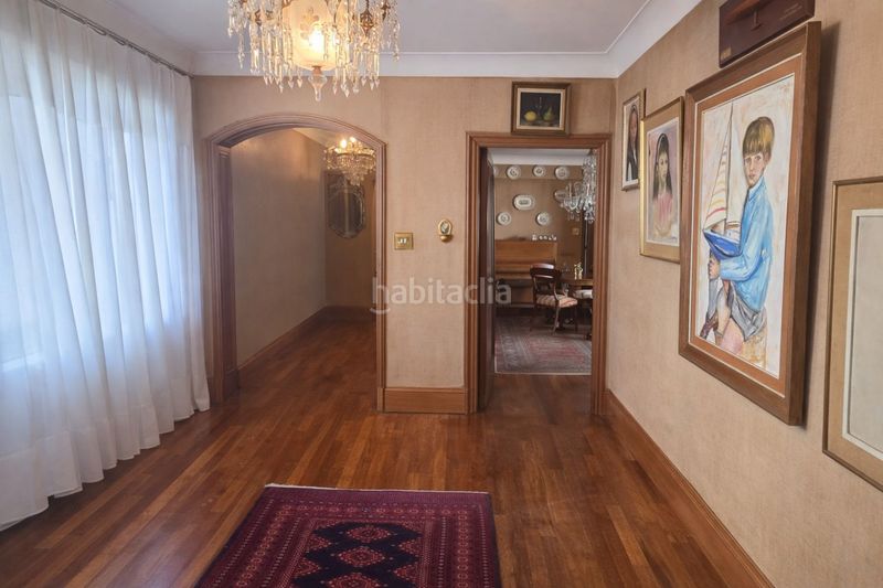 Foto f7f68dbf-9e38-49fb-860f-8397c2c24ee0. Pis a del puente 8 a Las Arenas Getxo