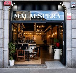 Local Comercial a Muelle marzana 10. Local com. en venta en casco viejo.