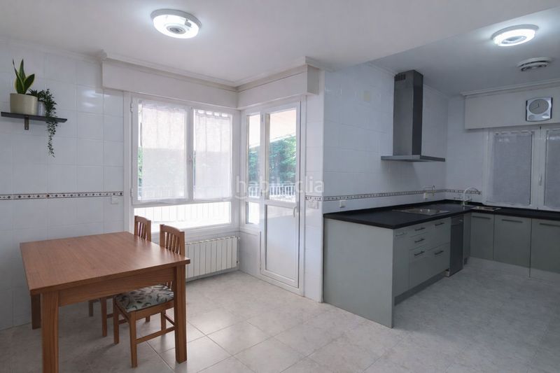 Foto 1dd8b4cd-f561-47c1-8859-7c596ea9e4a8. Casa a schiera in barrio garaioltza 18 in Lezama