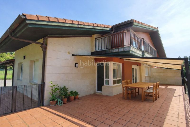 Foto 503bd791-258e-4fbe-b141-063d4586fdc9. Casa a schiera in barrio garaioltza 18 in Lezama