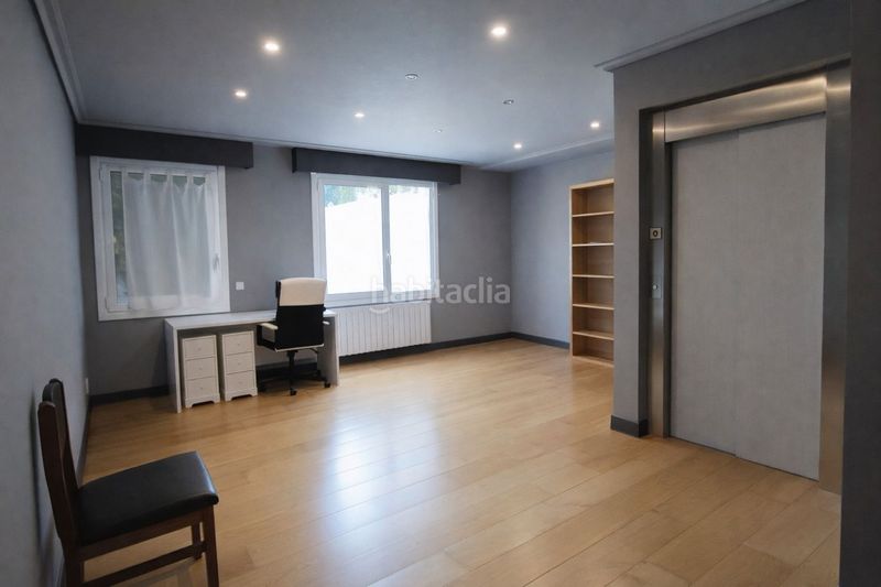 Foto e19baae8-50ee-4e14-a665-66e70c9bee8f. Casa a schiera in barrio garaioltza 18 in Lezama