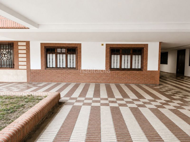 Foto 0e980436-cf83-4398-a787-130e6510a01d. Local comercial a Las Arenas Getxo