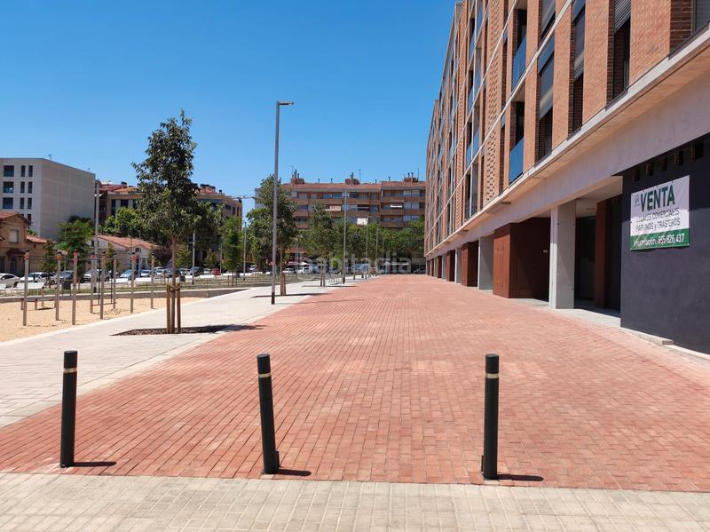 Foto bc4139f5-3658-4085-be29-c8ef4c6b9860. Local comercial a carrer de calassanç duran 86 a Sabadell