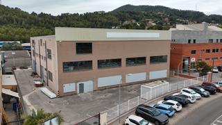 Miete Fabrikhalle  Avinguda de torrelles. Nave industrial representativa en alquiler en sant vicenç dels h