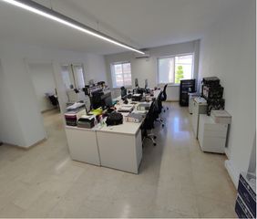 Affitto Ufficio in Carrer de josep pla 13. Oficina de 65 m² en sant andreu de la barca