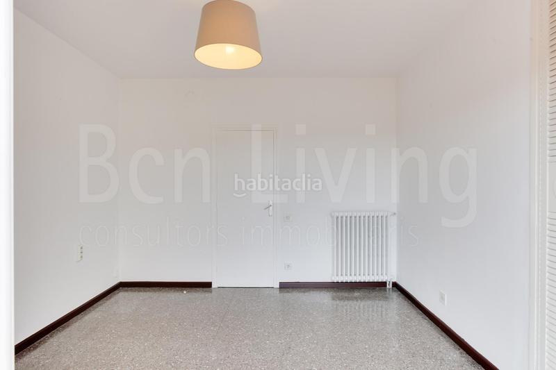 Foto 53efa9a1-91ca-4385-8151-9124929596e9. Ático exclusivo ático dúplex con 3 terrazas en el corazón del barrio de gracia. en Barcelona