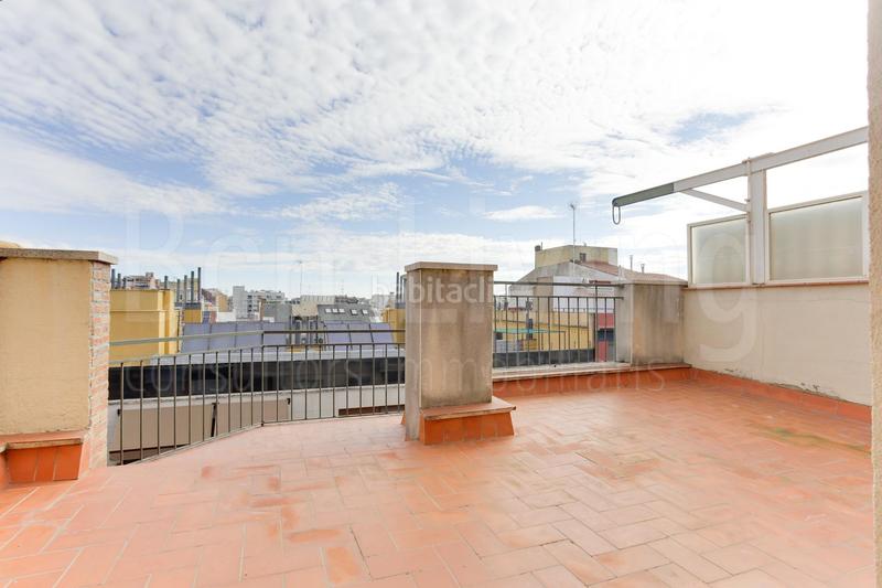 Foto 700f77a6-619f-4877-9369-d32e10f4de4b. Ático exclusivo ático dúplex con 3 terrazas en el corazón del barrio de gracia. en Barcelona