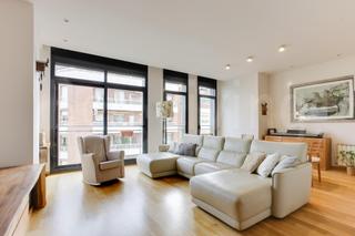 Flat  Carrer del comte borrell 195. Espectacular piso en venta en comte borrell, barcelona  zona pea