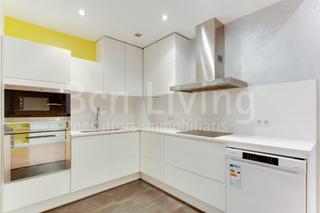 Appartement à Carrer de villarroel 68. Espectacular piso en el eixample barrio de sant antoni,