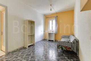 Piso  Carrer de cabanes 56. Acogedor piso para reformar en el corazn del barrio de montjuc