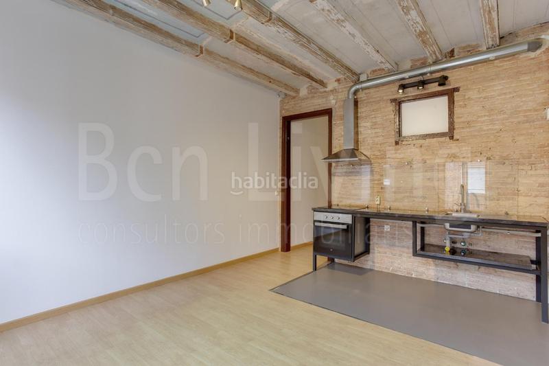 Foto 7999ac8f-e546-42c2-8c09-07d988a05c20. Location appartement dans carrer del poeta cabanyes 19 dans Barcelona