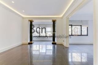 Affitto Appartamento in Carrer d'ausiàs march 11