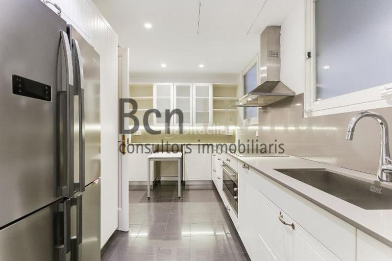 Foto 20e5f9fb-fa37-40f3-9278-3afeb571342d. Rent flat in carrer d'ausiàs march 11 in Dreta de l´Eixample Barcelona